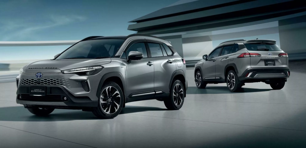 Toyota Corolla Cross HEV 2024 với thiết kế sang trọng và hiện đại