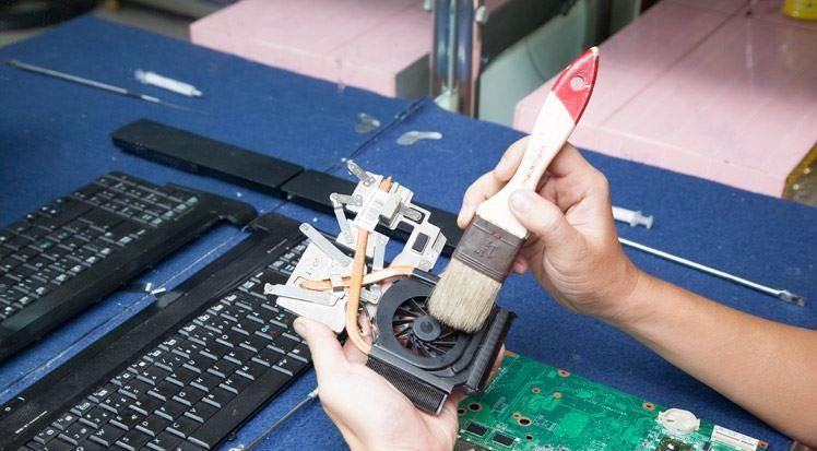 Bảo trì máy tính để tránh quá nhiệt và nguy cơ cháy nổ