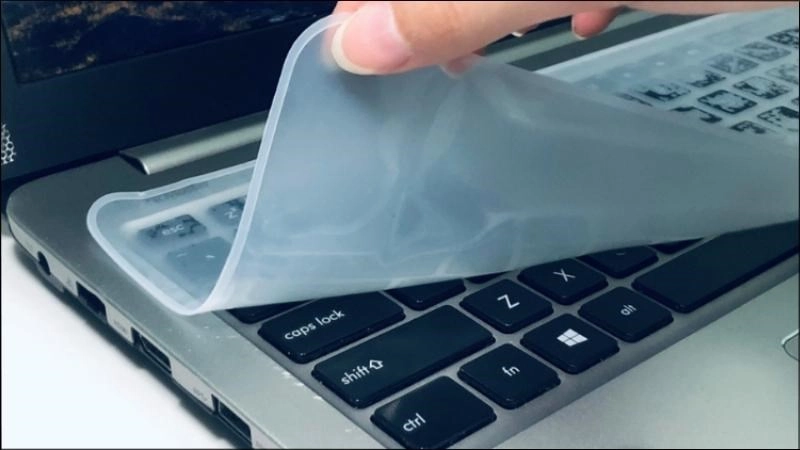 Bọc bàn phím silicon, biện pháp hiệu quả để bảo vệ laptop khỏi nước