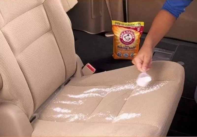 Khử mùi ô tô an toàn với baking soda