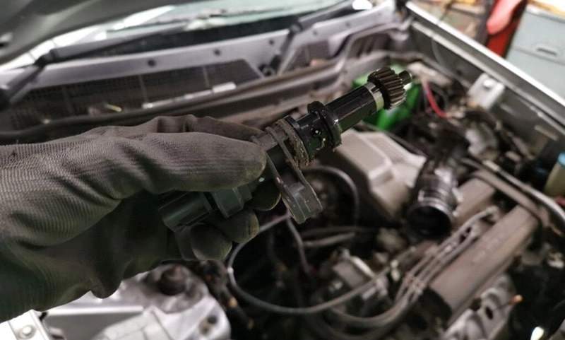 Lỗi cảm biến hoặc ECU khiến hộp số chuyển số sai lệch