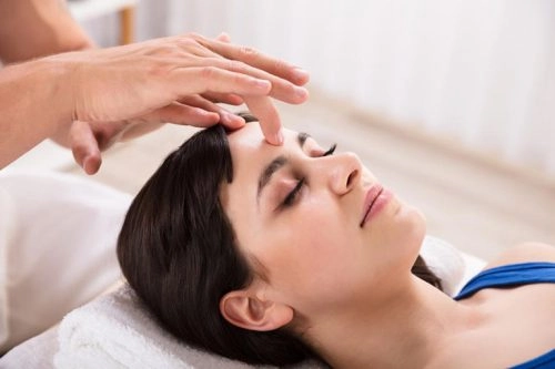 Massage xoang mũi mẹo chữa ngạt mũi cho người lớn an toàn cho bà bầu