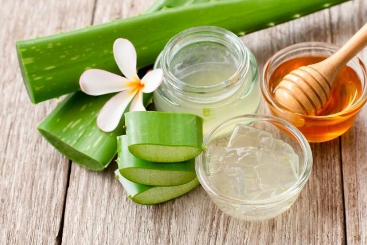 Mẹo làm đẹp da mặt tại nhà đơn giản và gần gũi.