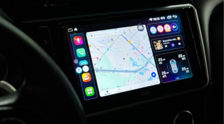 Xe thông minh kết nối 5G với bản đồ GPS thời gian thực.