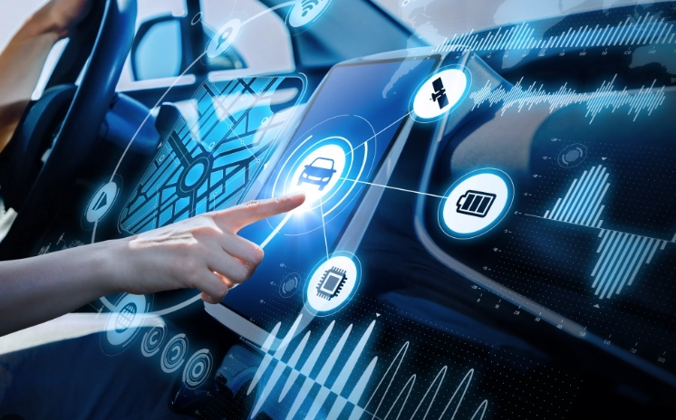 Công nghệ 5G trên ô tô mang lại trải nghiệm lái xe thông minh.