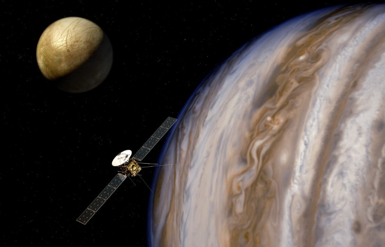Mô phỏng tàu Europa Clipper bay ngang Europa, tìm kiếm dấu hiệu sự sống.