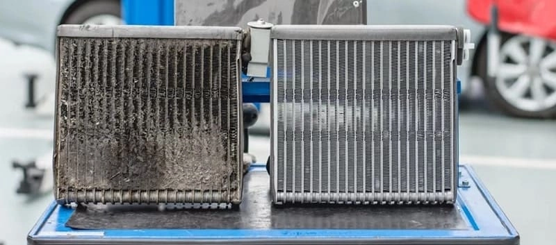 Dàn lạnh ô tô bám bụi bẩn gây ra tiếng kêu bất thường