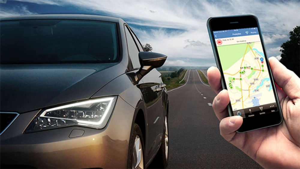 Hệ thống định vị GPS cho xe hiển thị vị trí chính xác trên bản đồ số, giúp tài xế dễ dàng điều hướng.