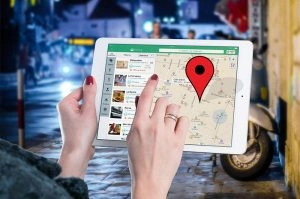 Tìm xe bị mất trộm bằng GPS với định vị chính xác, giúp lấy lại xe nhanh chóng.