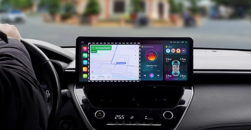 Giao diện Google Maps hiển thị lộ trình dẫn đường trên màn hình xe hơi