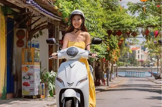 Doanh Số Xe Máy Điện Việt Nam 2025: Tăng Trưởng 35% và Tương Lai Xanh