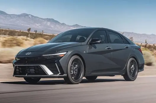 Top 10 Mẫu Sedan Hot 2025 Khiến Giới Mê Xe Phát Cuồng!