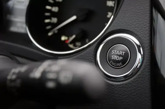 Cách Sử Dụng Hệ Thống Start-Stop Tự Động Trên Xe Ô Tô: 10 Mẹo Hữu Ích