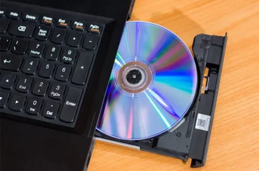 Top 10 Cách Cài Windows từ Đĩa CD/DVD Bạn Nên Thử Ngay Hôm Nay