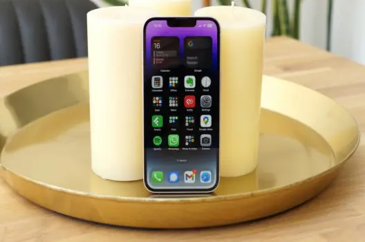 iPhone 14: Hành Trình Công Nghệ, Tính Năng Đột Phá và Tầm Nhìn Tương Lai