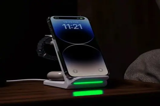 Top 8 Xu Hướng Điện Thoại Không Cổng Định Hình 2025