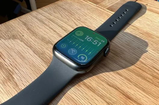 Hướng Dẫn Mua Smartwatch Tốt Nhất 2024: Lựa Chọn Hoàn Hảo