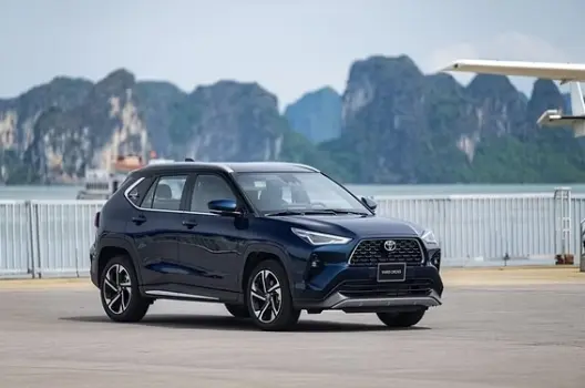 So sánh xe hybrid và xe xăng: Lựa chọn nào tối ưu?