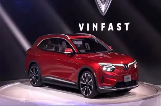 Hướng Dẫn Mua Xe Điện VinFast 2025: VF8 Chọn Lựa Tốt Nhất