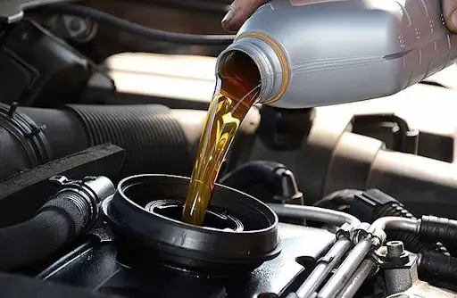 Xe ô tô hao dầu nguyên nhân, cách khắc phục và bí quyết tiết kiệm chi phí