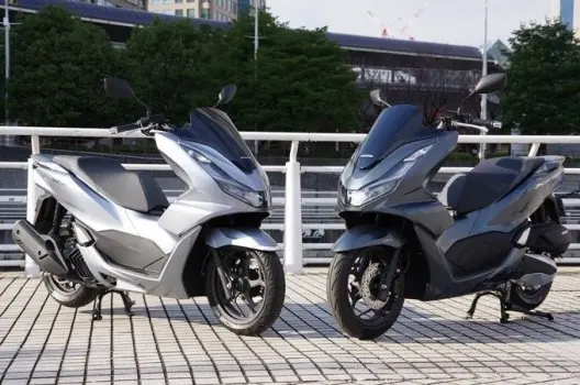 Đánh Giá Honda PCX 160 2025: Đột Phá Mới