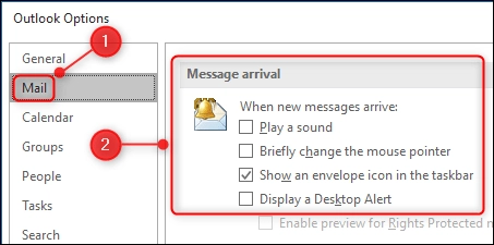 Màn hình kiểm tra thông báo với một email từ Outlook hiển thị thành công