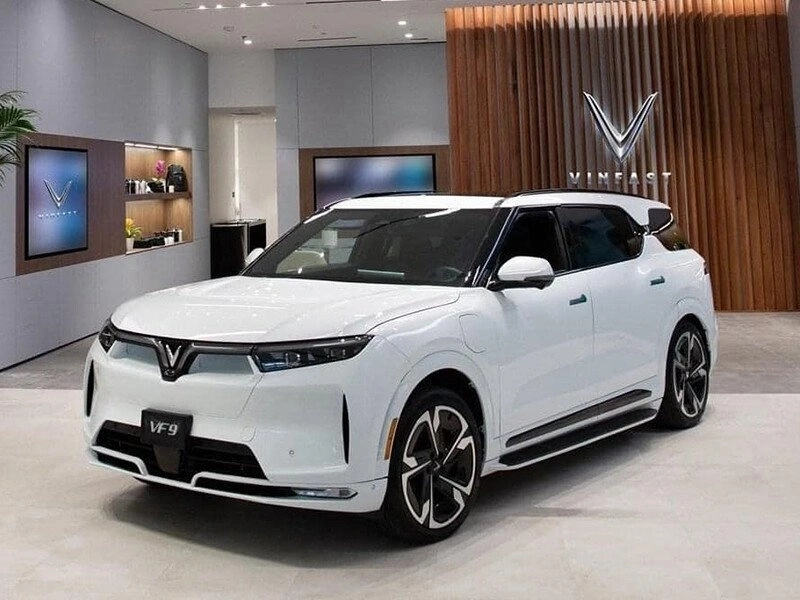 Xe 7 chỗ VinFast VF 9 với không gian nội thất rộng rãi, sang trọng